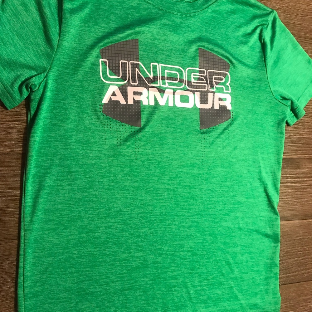 Under Armour T shirt’s